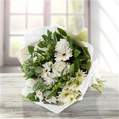 White &amp; Cream Tied Bouquet not in water