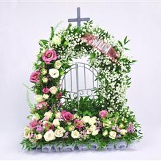 Gates of Heaven Loosely Flowered